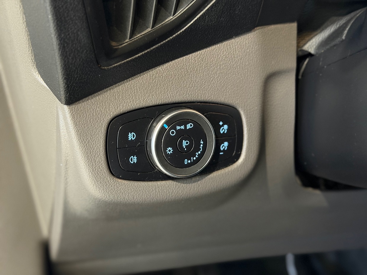 Ford Transit Connect 1.5 TDCi L2 Trend - Image 21