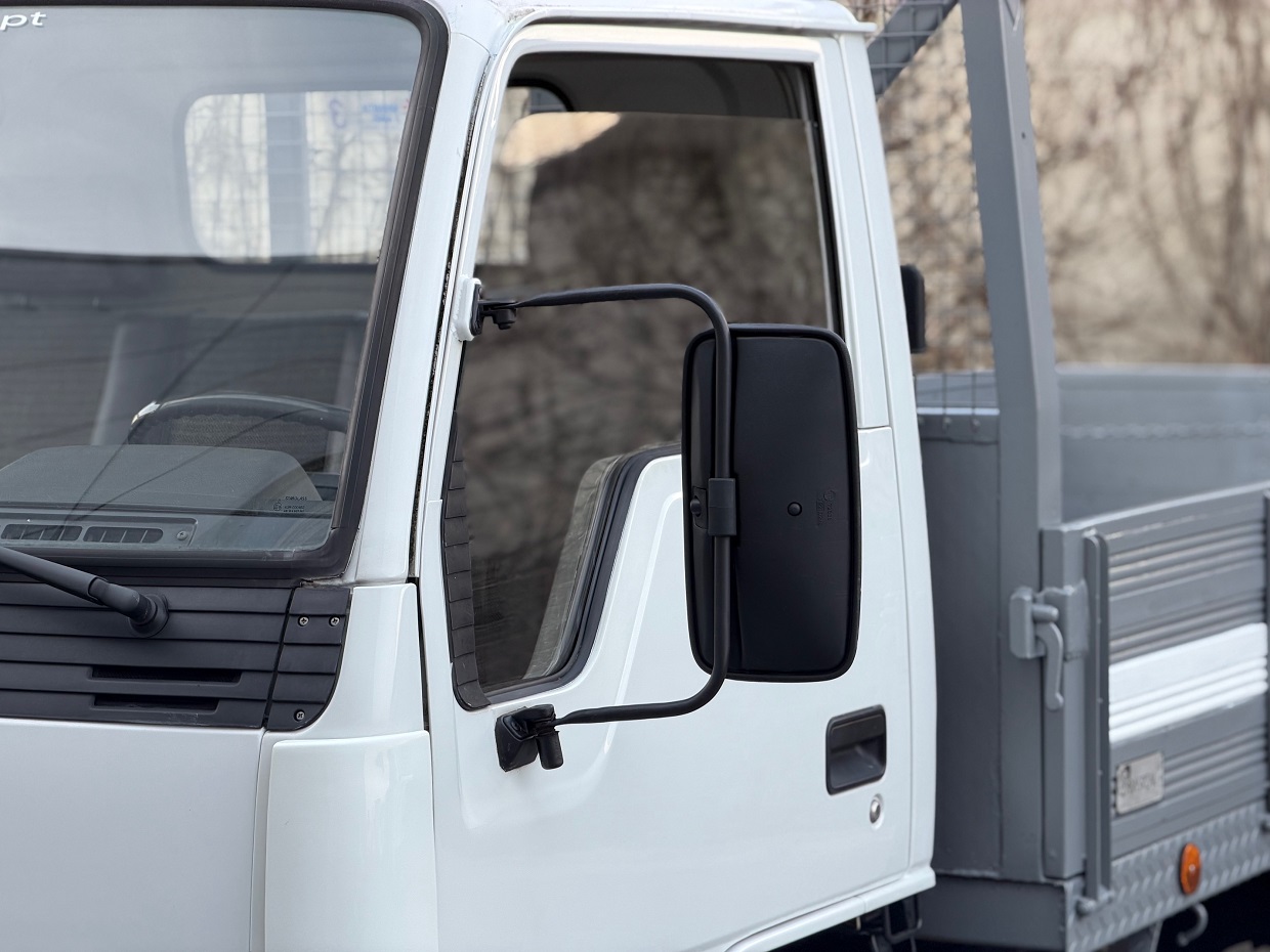 Mitsubishi Canter FE331 - Image 5