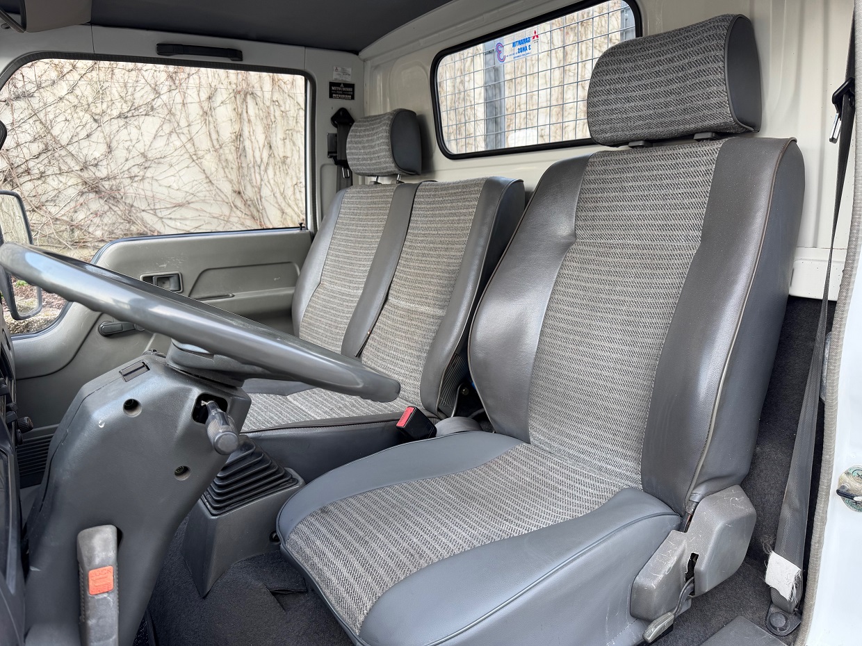 Mitsubishi Canter FE331 - Image 12