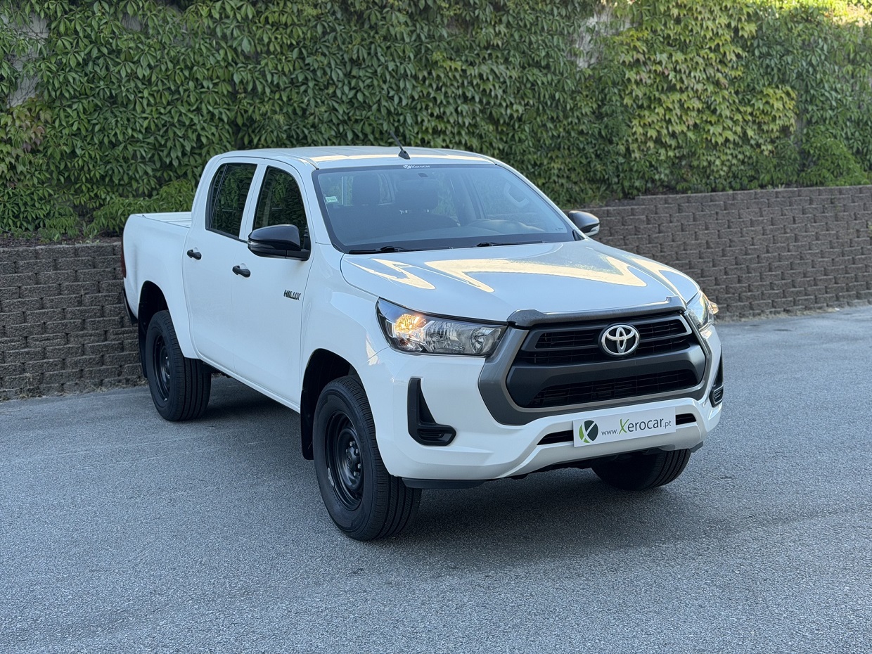 Toyota Hilux 2.4 D-4D CD 5L - Image 2