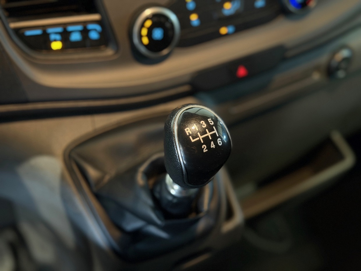 Ford Transit 2.0 TDCi 185HP L4H3 RD 3L - Image 17