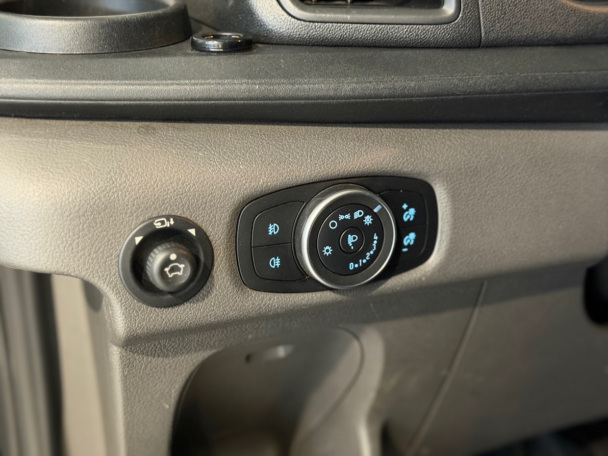 Ford Transit 2.0 TDCi 185HP L4H3 RD 3L - Image 19