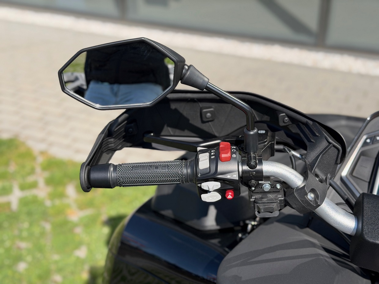 BENDA Redstone 550 Long Premium 4x4 - Image 16