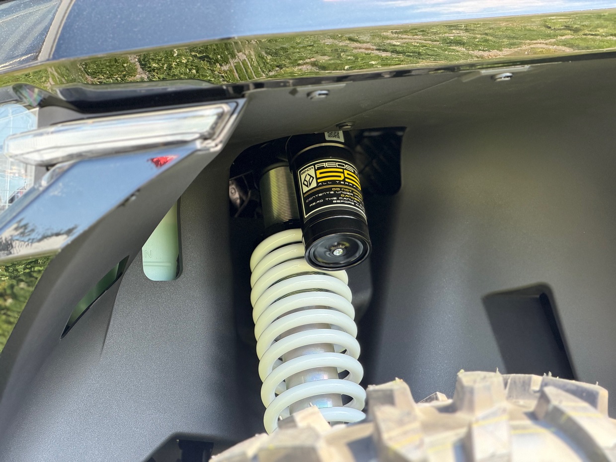 BENDA Redstone 550 Long Premium 4x4 - Image 24