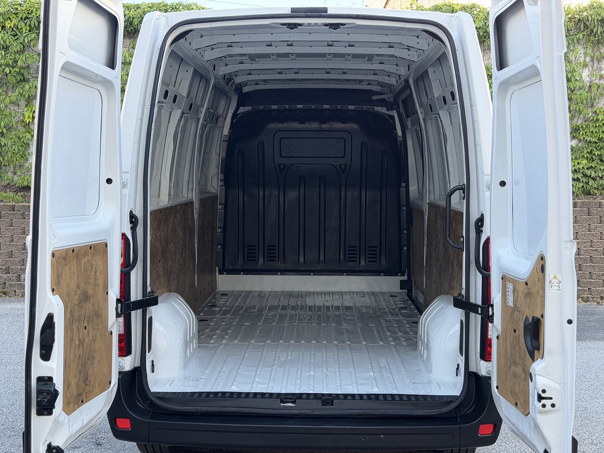 Renault Master 2.3 DCi 150HP L3H2 3L - Image 8