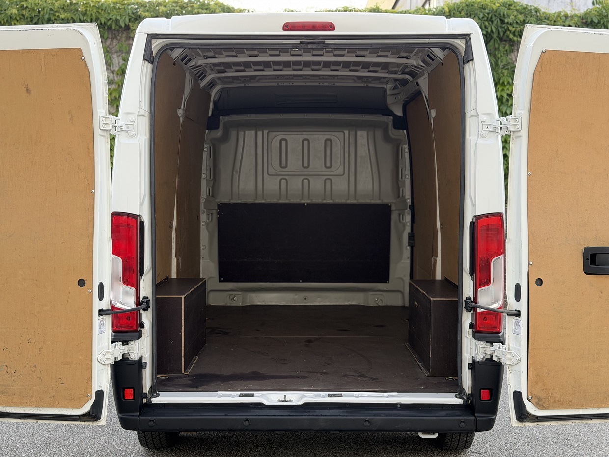 Peugeot Boxer 2.2 BlueHDi 120HP L2H2 3L - Image 9