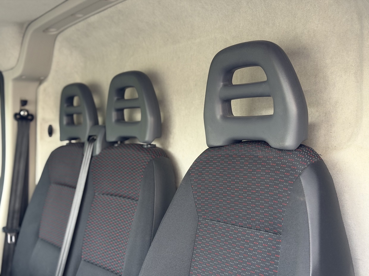 Peugeot Boxer 2.2 BlueHDi 120HP L2H2 3L - Image 20