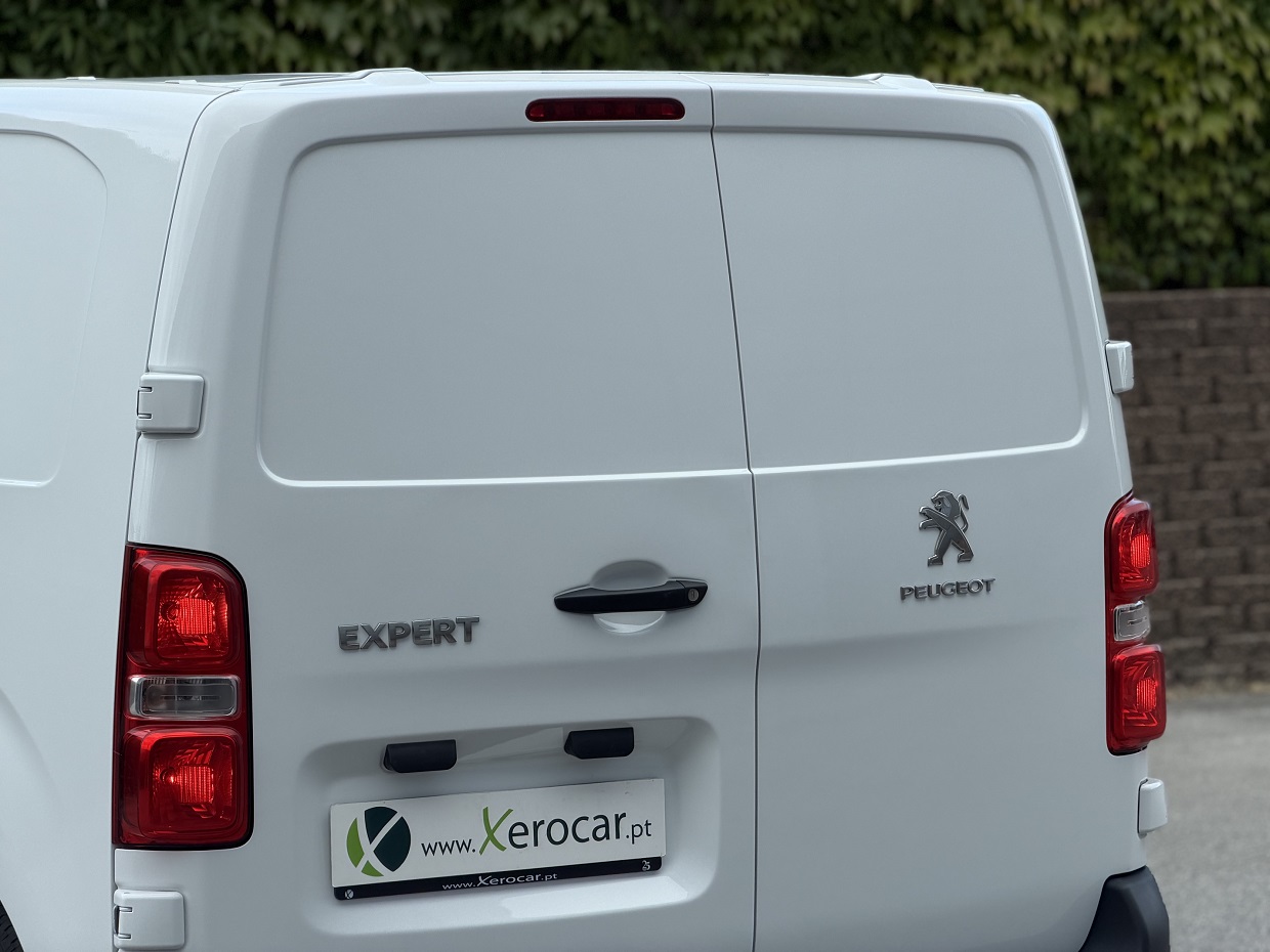 Peugeot Expert 1.5 BlueHDi 3L - Image 7