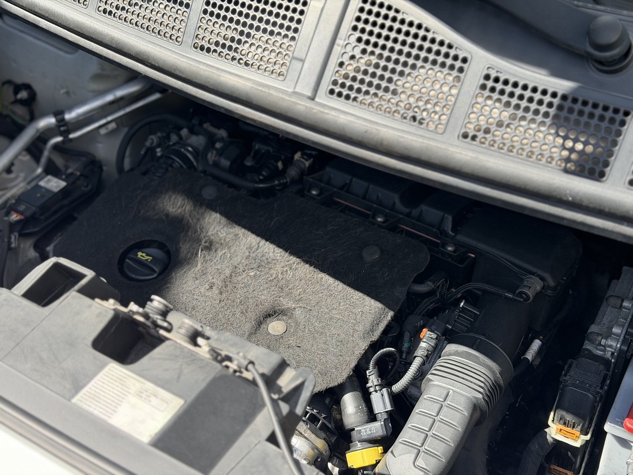 Peugeot Expert 1.5 BlueHDi 3L - Image 23