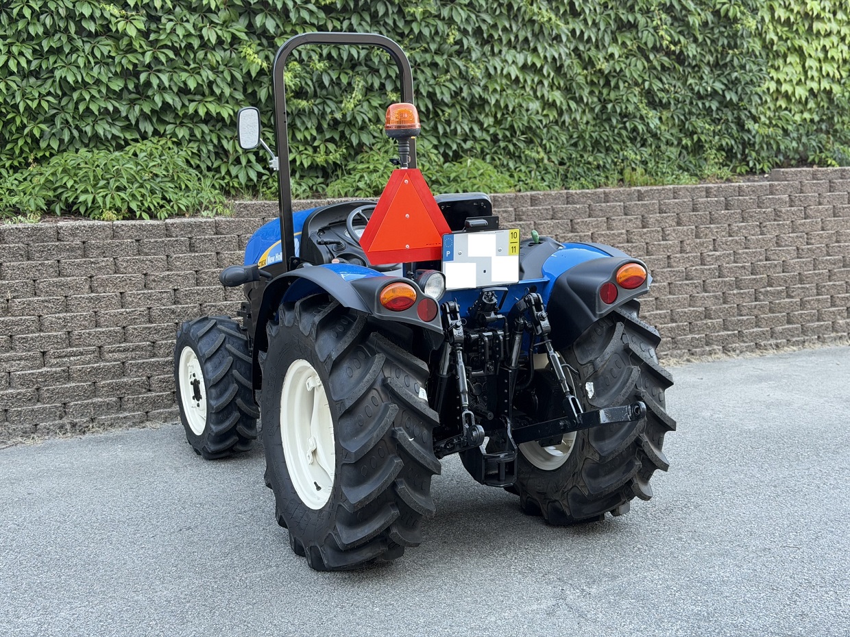 New Holland T3030 4RM - Image 6