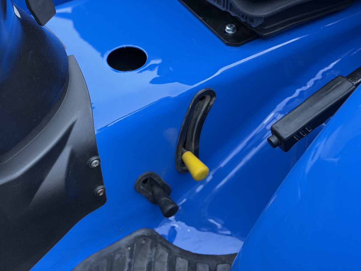 New Holland T3030 4RM - Image 13