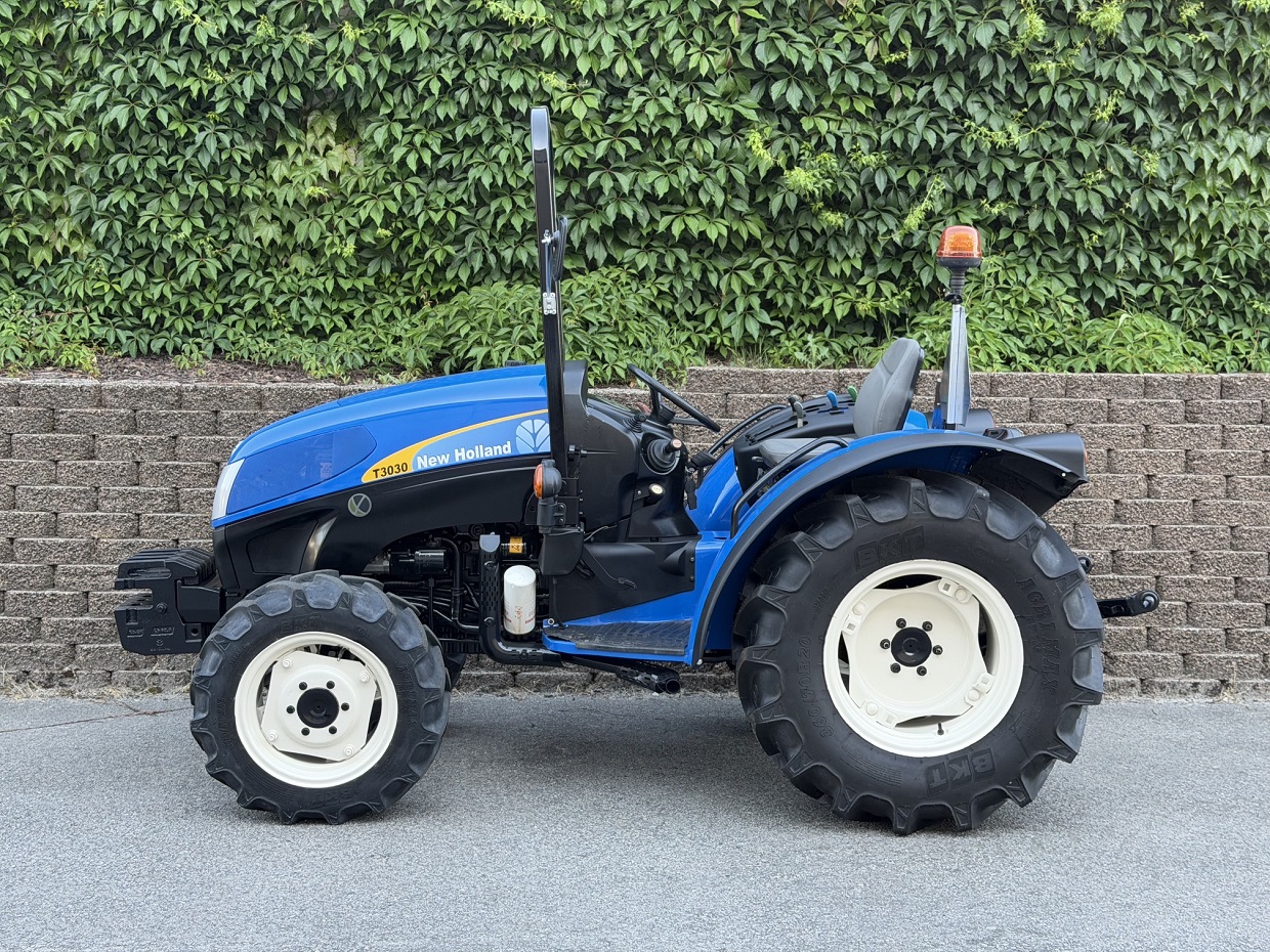 New Holland T3030 4RM - Image 15