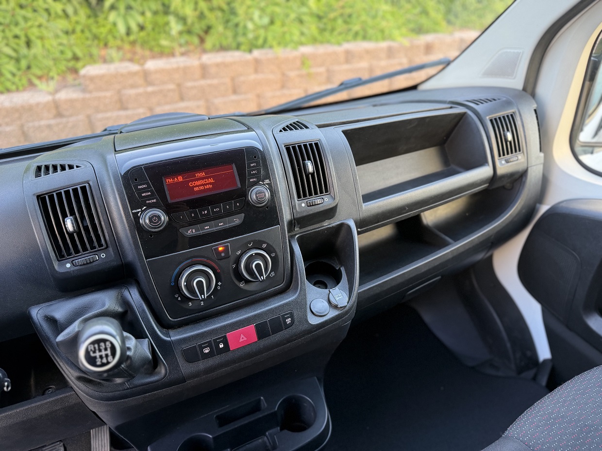 Peugeot Boxer 2.2 BlueHDi 120HP L1H1 3L - Image 15