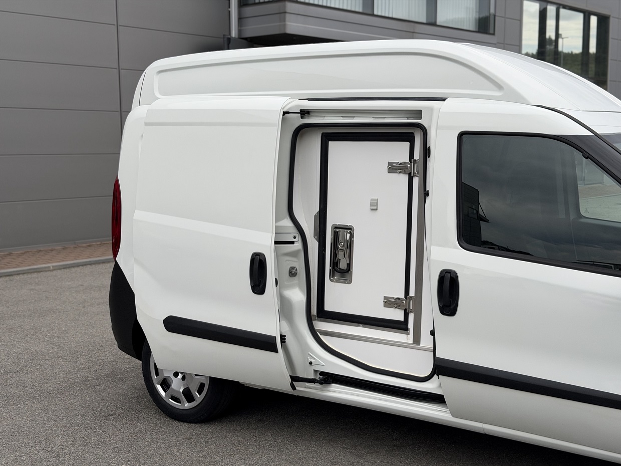 Fiat Doblo XL 1.6 M-Jet 120HP Frigorífica 3L - Image 13