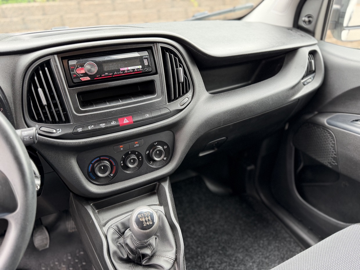 Fiat Doblo XL 1.6 M-Jet 120HP Frigorífica 3L - Image 20