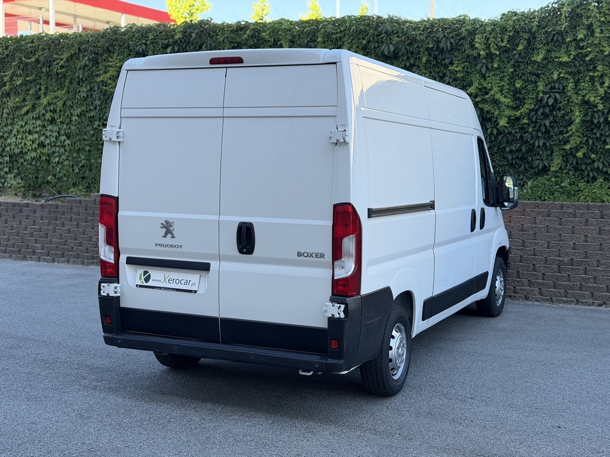 Peugeot Boxer 2.2 BlueHDi 120HP L2H2 3L - Image 6