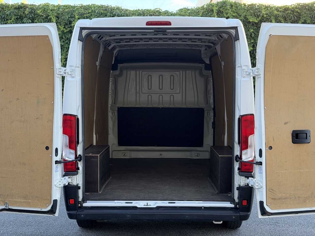 Peugeot Boxer 2.2 BlueHDi 120HP L2H2 3L - Image 9
