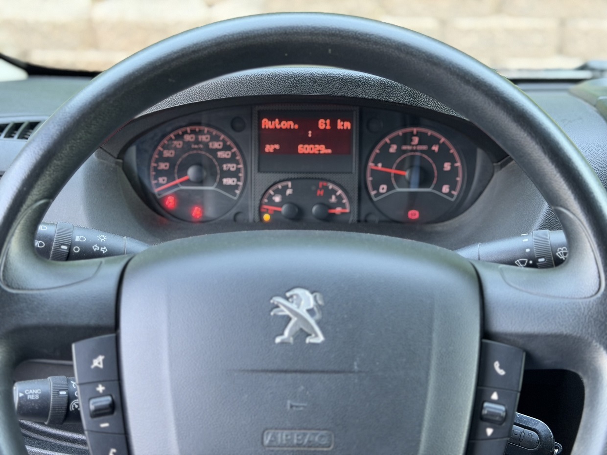 Peugeot Boxer 2.2 BlueHDi 140HP L4H2 3L - Image 11