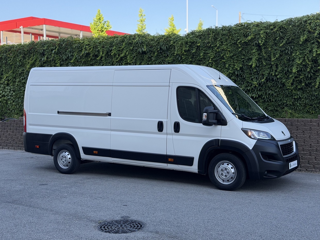 Peugeot Boxer 2.2 BlueHDi 140HP L4H2 3L - Image 22