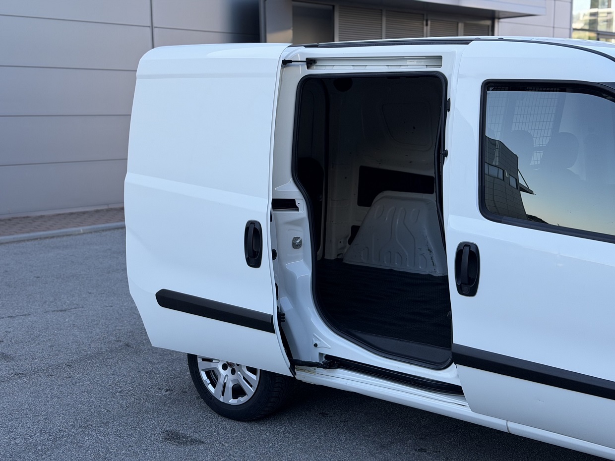 Fiat Doblo 1.3 M-Jet 95HP 3L - Image 9