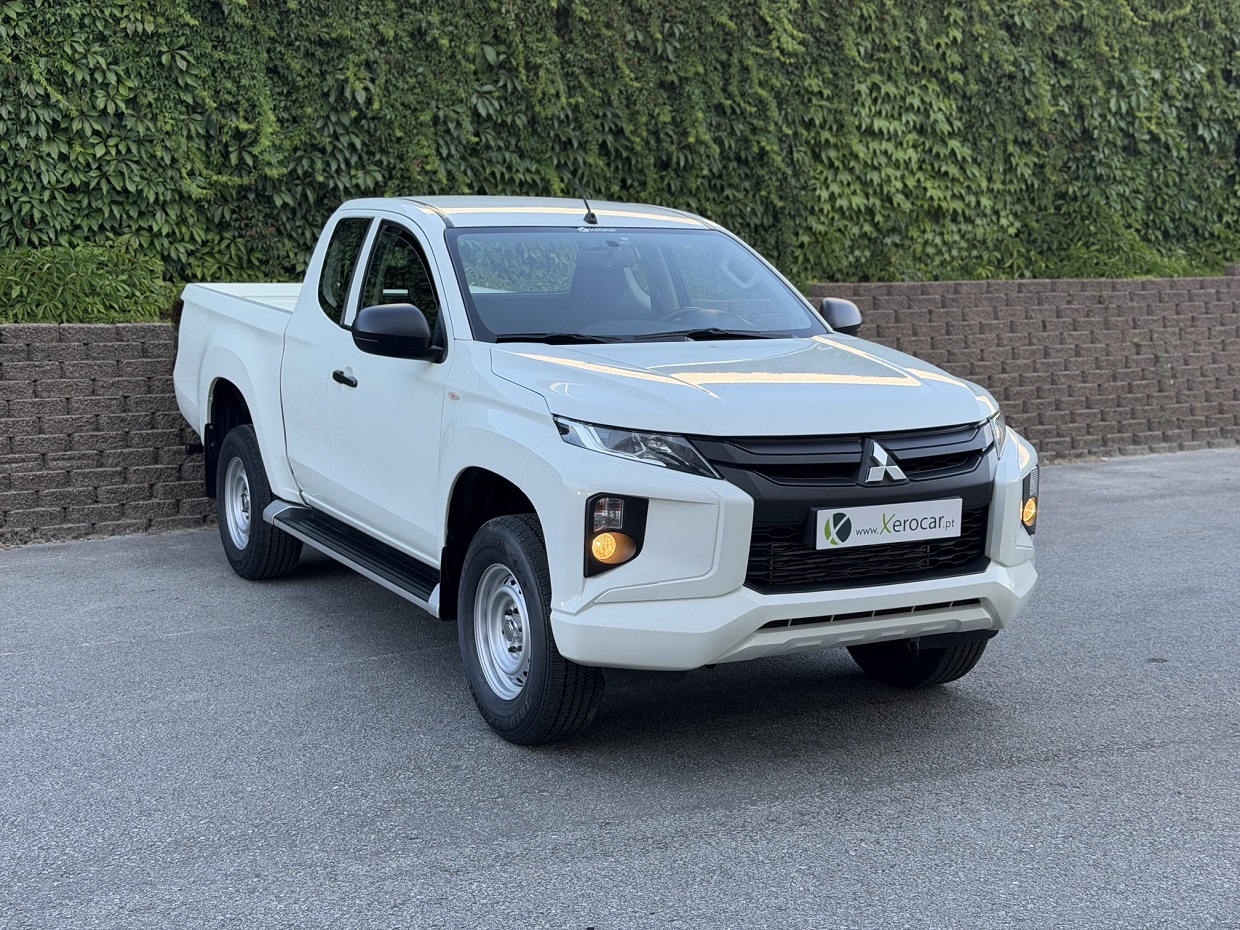 Mitsubishi L200 2.3 DI-D SpaceCab 4WD 3L - Image 2