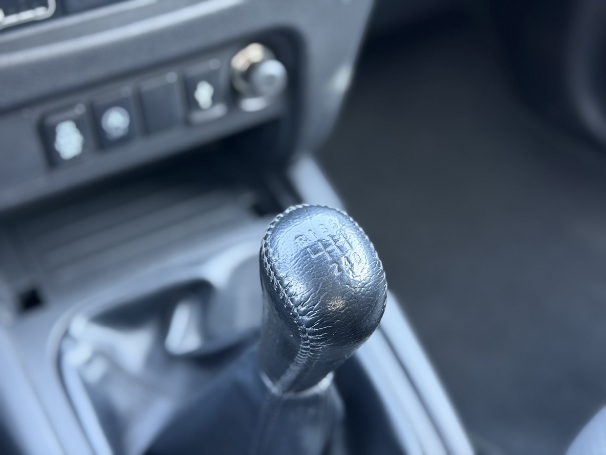 Mitsubishi L200 2.3 DI-D SpaceCab 4WD 3L - Image 15
