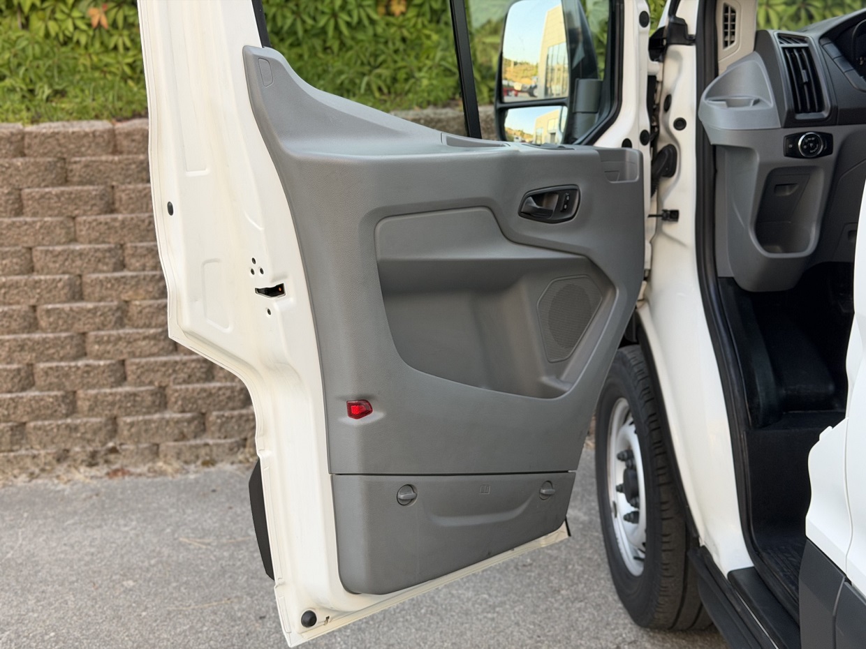 Ford Transit 2.0 TDCi 130HP L2H2 3L - Image 21