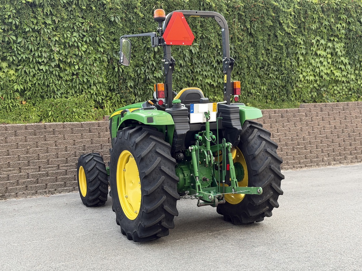 John Deere 4049 M 4RM - Image 5
