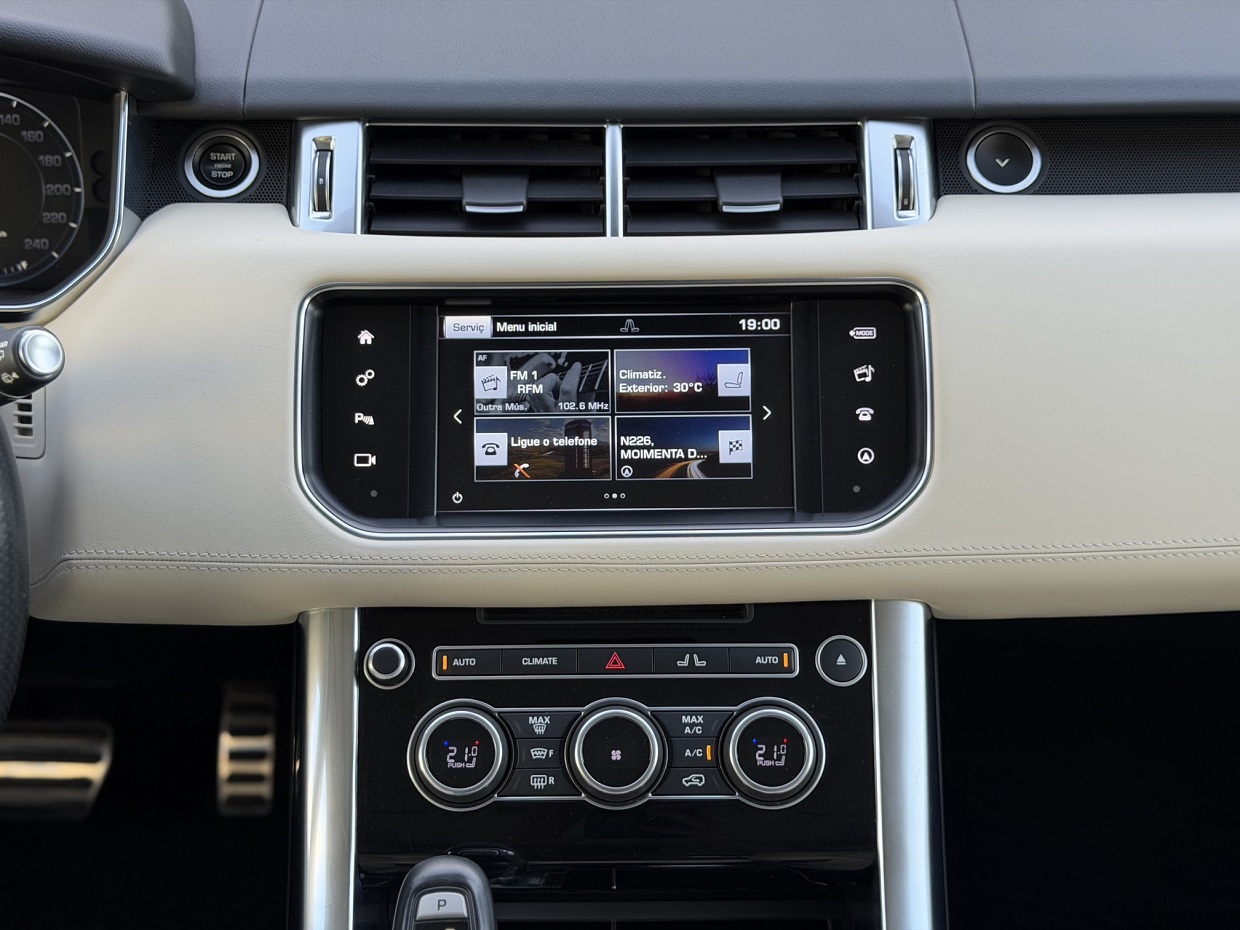 Land Rover Range Rover Sport 3.0 SDV6 HSE Dynamic - Image 20