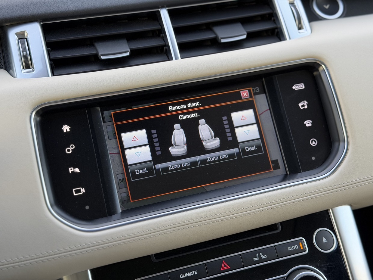Land Rover Range Rover Sport 3.0 SDV6 HSE Dynamic - Image 26