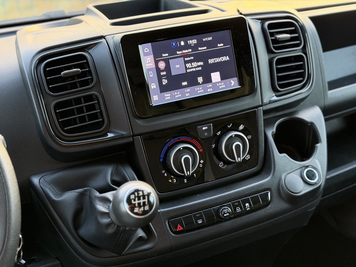 Fiat Ducato Maxi 2.2 M-Jet 160HP 3L - Image 21