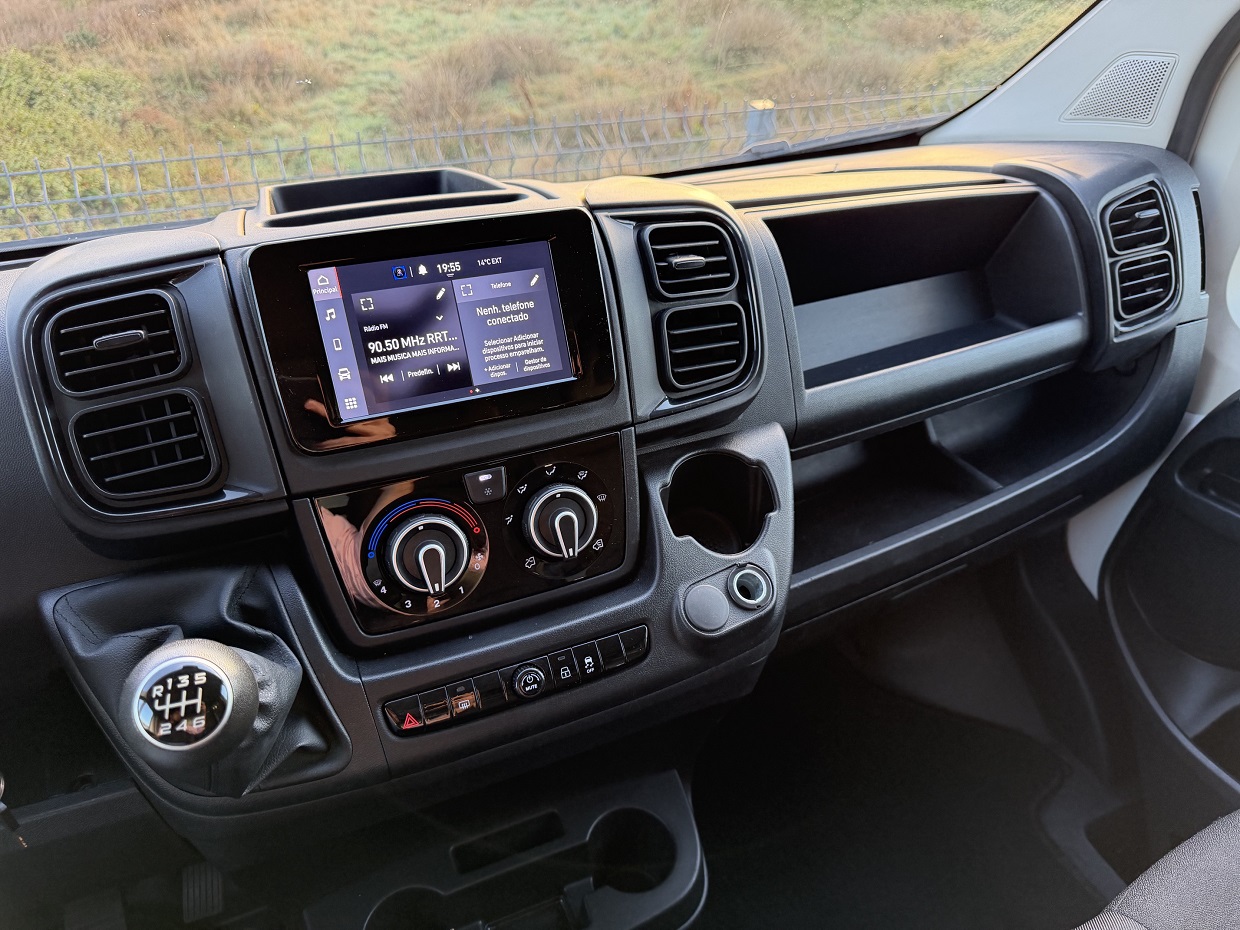 Fiat Ducato Maxi 2.2 M-Jet 160HP 3L - Image 30