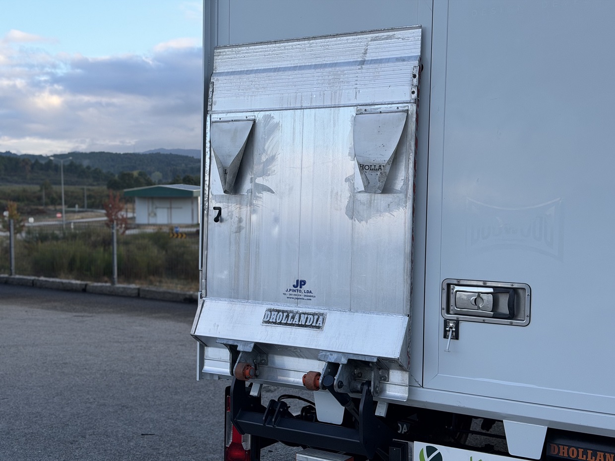 Iveco Daily 35-160 3L Plataforma - Image 8