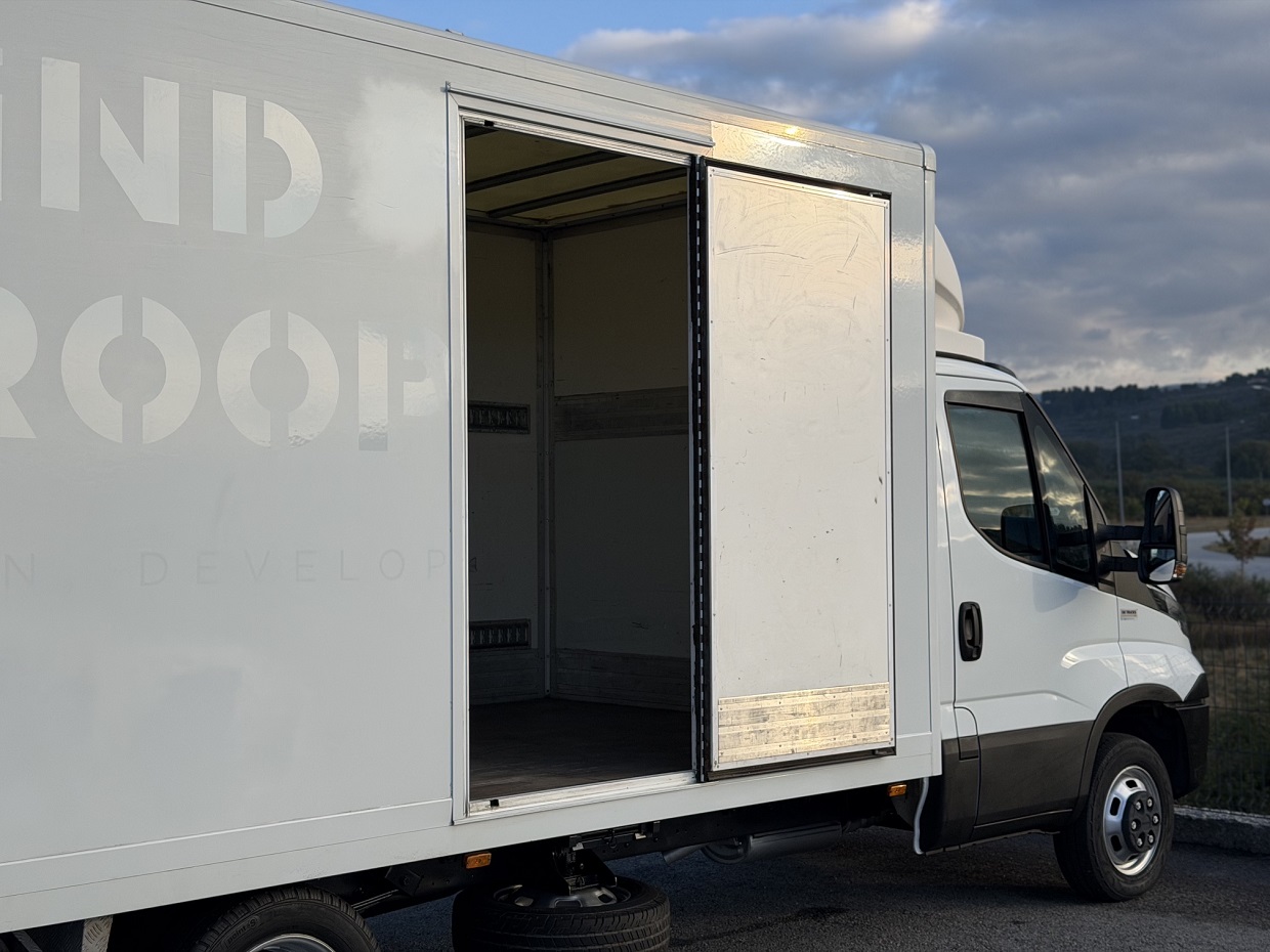 Iveco Daily 35-160 3L Plataforma - Image 14