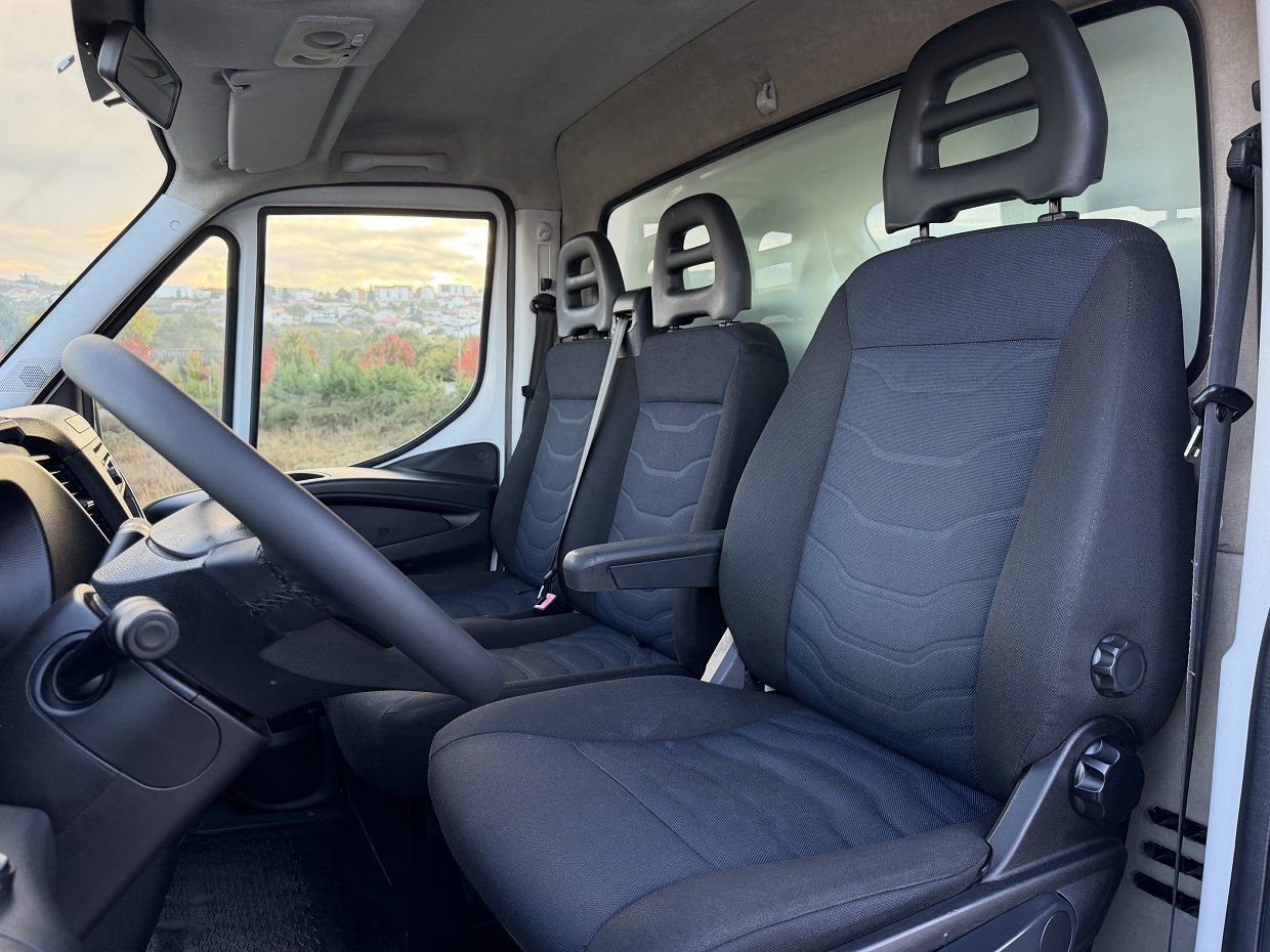 Iveco Daily 35-160 3L Plataforma - Image 24