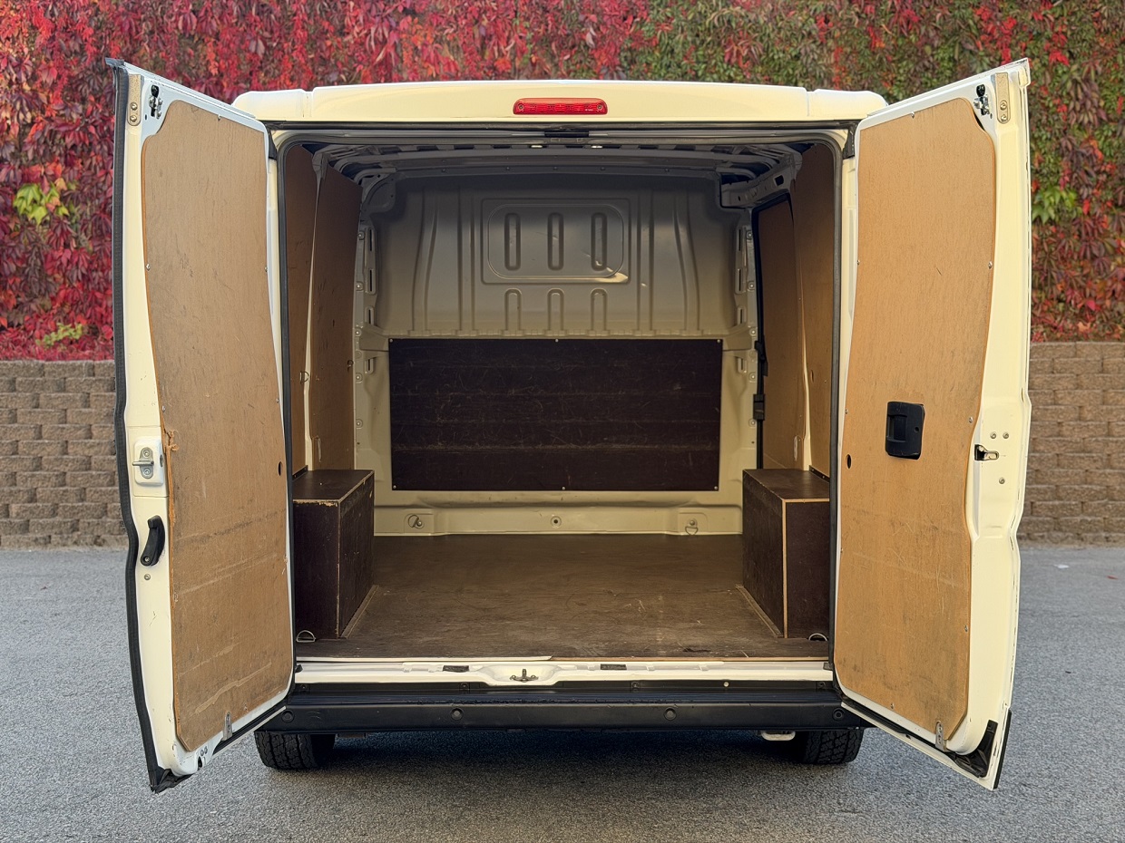 Peugeot Boxer 2.2 BlueHDi 120HP L1H1 3L - Image 8