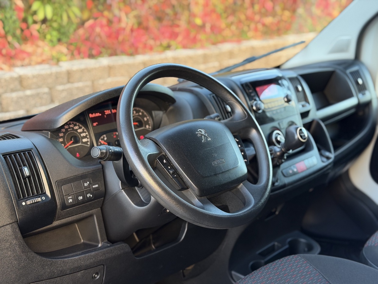 Peugeot Boxer 2.2 BlueHDi 120HP L1H1 3L - Image 10
