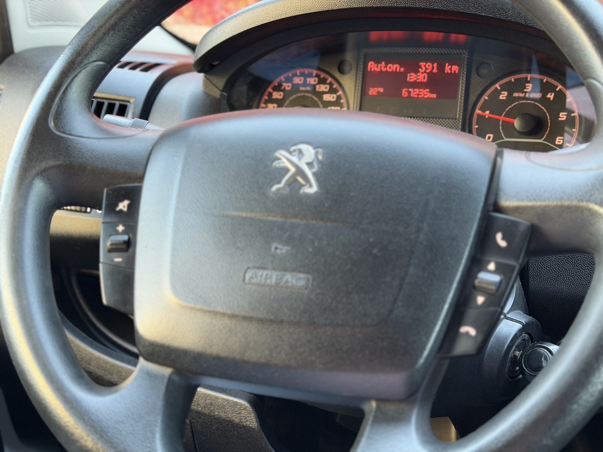 Peugeot Boxer 2.2 BlueHDi 120HP L1H1 3L - Image 12