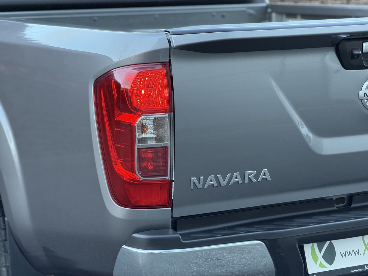 Nissan Navara N-Connecta 2.3 DCi 190HP 4WD 3L - Image 11