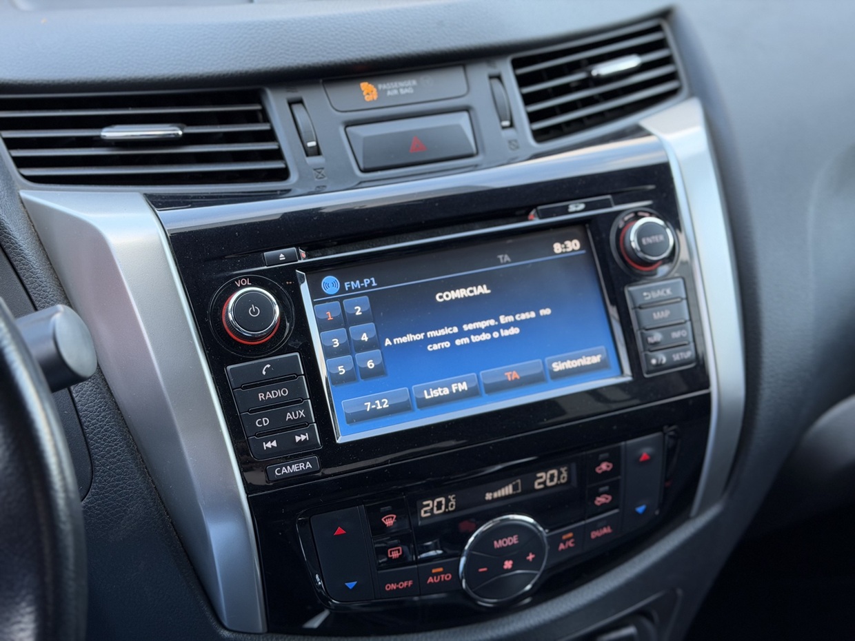 Nissan Navara N-Connecta 2.3 DCi 190HP 4WD 3L - Image 21